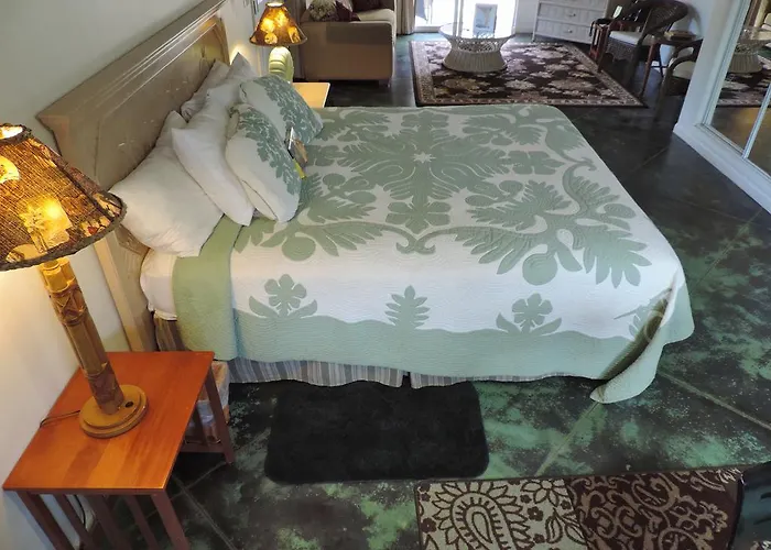 Hale Pua Villa - Hibiscus Suite
